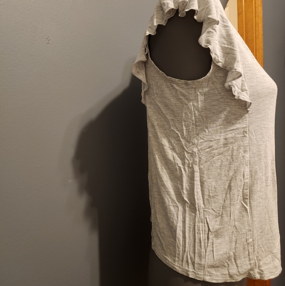 Abercrombie & Fitch flutter sleeve heather grey blouse 👚 - Picture 3 of 8